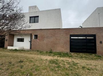 Frente casa · Duplex a La Venta a Estrenar