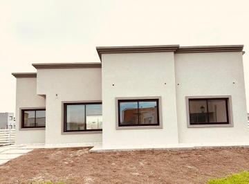 Casa de 4 ambientes, Pilar · Casa en Una Planta Barrio San Pablo