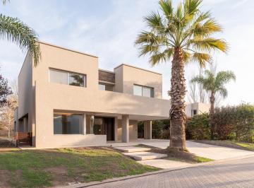Casa de 5 ambientes, Funes · Funes Hills Miraflores Casa a Estrenar