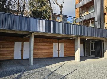 Garage · 15m² · Venta de Cochera + Baulera en Haakon Urbano.
