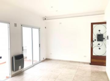 PH de 3 ambientes, La Plata · Hermoso P. H de 2 Dorm. a Nuevo
