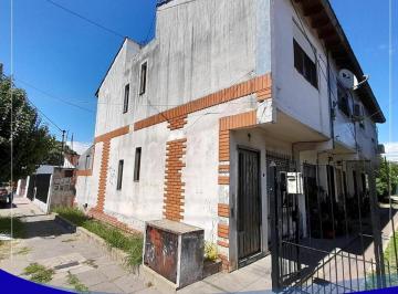 Departamento de 3 ambientes, La Matanza · Duplex Tres Ambientes con Cochera en Venta en Isidro Casanova