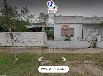 Casa de 4 ambientes, La Matanza · Propiedad en Esquina! Mendez de Andes 2194. Rafael Castillo. Ideal Contructores