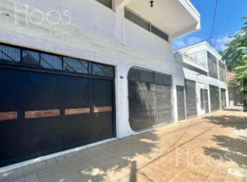 Local comercial · 600m² · Casa en Venta - Ituzaingó