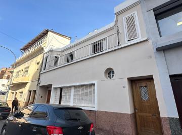 Casa de 8 ambientes, Córdoba · Venta! Inmueble Apto Residencias, Clinicas, Geriatricos, Muy Amplio! Alberdi