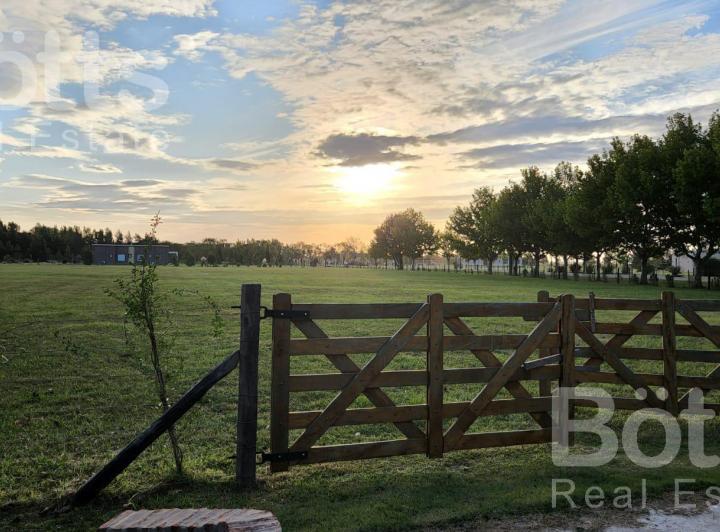 Terreno · 9600m²