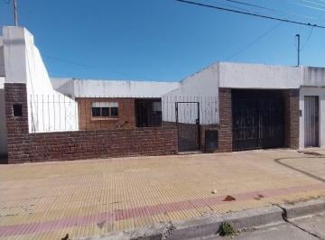 Frente de la Propiedad · Casa en Venta