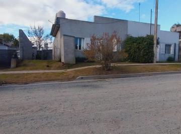 Frente de la Propiedad · Casa en Venta