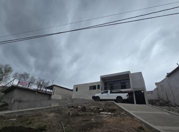 Casa de 6 ambientes, Villa Carlos Paz · Venta Casa Llave en Mano 3 Dorm. Bº Balcones Playa Oro Villa Carlos Paz Córdoba