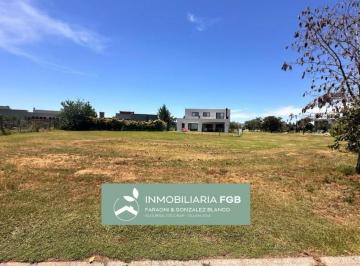 Terreno · 915m² · Lote en Esquina en Venta en Barrio Norte El Cantón, Rebajado Escucha Oferta