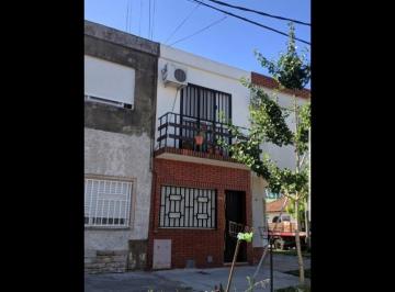PH · 60m² · 3 Ambientes · PH en Venta en Ramos Mejia