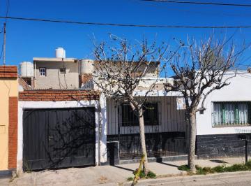 Casa de 4 ambientes, Neuquén · Venta de Casa en Bº Villa Maria, Neuquen Capital