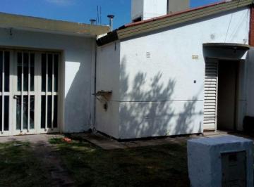 Casa en Venta de 6 ambientes Centro América · Venta Casa Bº Centro America (Sobre Av Los Ticas)