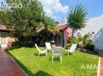 Casa · 160m² · 6 Ambientes · 1 Cochera · Venta Casa 6 Ambientes