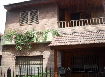 Casa · 175m² · 7 Ambientes · 1 Cochera · Del Viso Centro