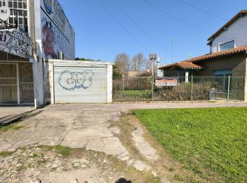 Terreno , Berazategui · Oportunidad de Terreno Sobre Av Comercial en Calle 413 E 454 y 455