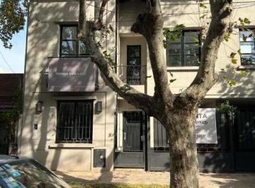PH · 156m² · 5 Ambientes · 1 Cochera · Triplex en Lomas de Zamora Oeste