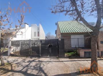 PH · 75m² · 3 Ambientes · PH en Venta en B° Arevalo