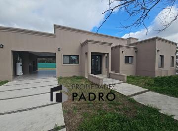 Casa · 160m² · 4 Ambientes · 2 Cocheras · Casa en Venta. Uf 55. Barrio La Elina, Comarcas de Luján.