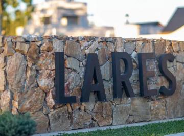 Terreno · 600m² · Lote en Venta 600 m² - Excelente Ubicacion - Barrio Privado Lares de Canning