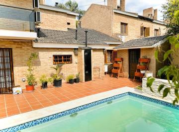 Casa de 5 ambientes, Córdoba · Venta/b°san Fernando/impecable/categoria