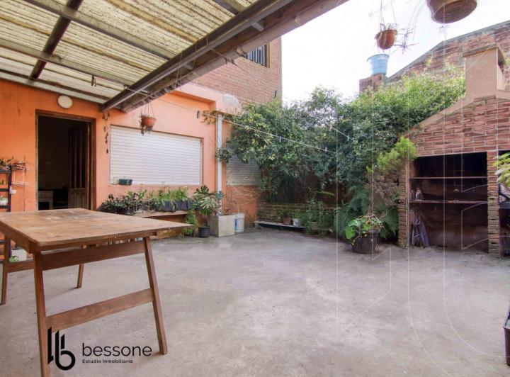 Casa · 168m² · 4 Ambientes · 2 Cocheras