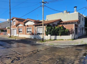 Casa de 3 ambientes, Lanús · Casa 3 Amb en Venta Oportunidad!