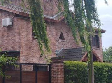 Casa · 260m² · 3 Ambientes · 4 Cocheras · Casa en Ing Maschwitz