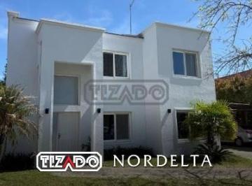 Casa · 200m² · 6 Ambientes · 1 Cochera · Casa en Venta en San Isidro Labrador, Villanueva, Tigre