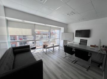 Oficina comercial · 133m² · 4 Ambientes · 2 Cocheras · Oficina de Categoría Lista Para Entrar