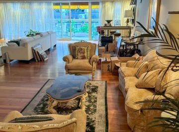Departamento de 4 ambientes, Recoleta · Venta Piso de Categoría en Recoleta