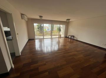 Departamento de 4 ambientes, Uruguay · Apartamento Como a Estrenar