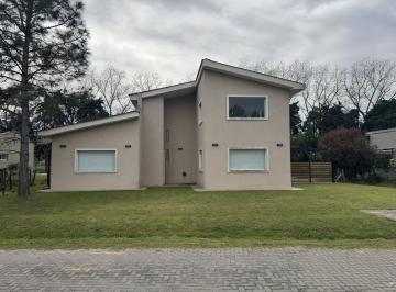 Casa · 218m² · 6 Ambientes · Casa Barrio El Cardal, Los Cardales, Campana, G. B. a. Zona Norte