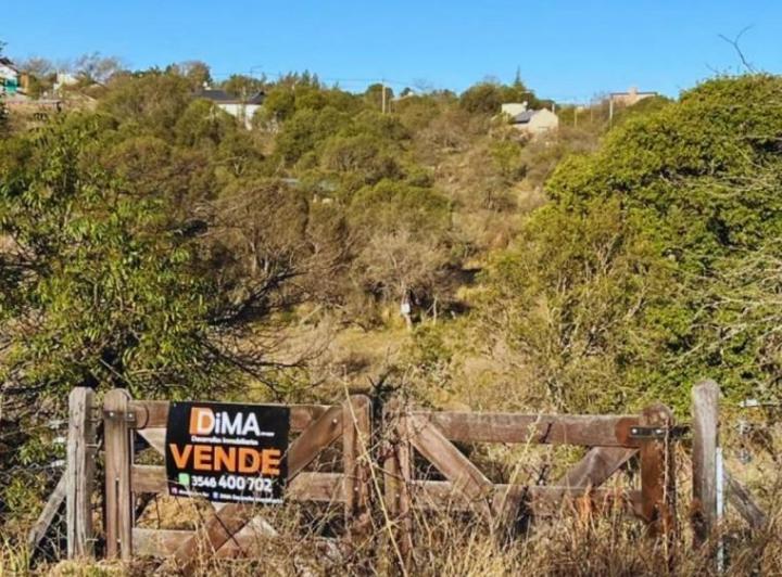 Terreno · 860m²