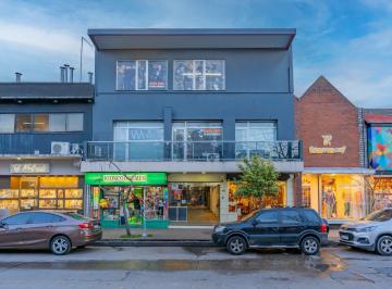 Local comercial · 350m² · Excelente Local Comercial, Sobre Calle Guemes