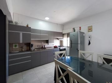 Departamento · 278m² · 9 Ambientes · Venta - 2 Departamentos en Planta Alta y Galpón - Belgrano, Rosario.