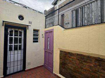 PH de 2 ambientes, Lomas de Zamora · PH en Temperley con Patio en Alquiler