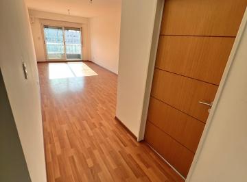 Departamento de 1 ambiente, Caballito · Luminoso Monoambiente Piso Alto - Venta Directa