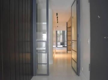 Departamento · 197m² · 6 Ambientes · 1 Cochera · Departamento en Impecable Estado en Venta en Retiro