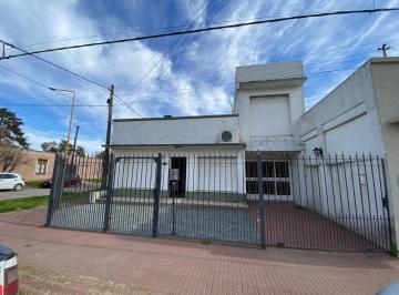 Casa · 7 Ambientes · 1 Cochera · Casa en Saladillo