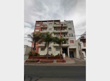 Departamento · 38m² · 2 Ambientes · 1 Cochera · Departamento en Venta en Ramos Mejia