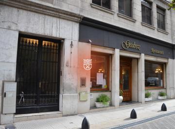Edificio de 7 ambientes, San Nicolás · Perón 362 – Oficinas - Alquiler en Block