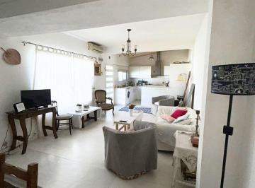 Casa de 3 ambientes, Almirante Brown · Casa en Venta /alquiler - Burzaco