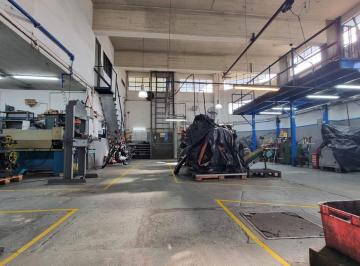 Bodega-Galpón · 196m² · Galpón en Tablada