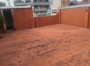 VENTA 
PH 3AMB  CON PATIO Y AMPLIA TERRAZA PROPIA// POR 40AÑOS FUE LA MORADA DE  · PH 3amb C/terraza y Patio