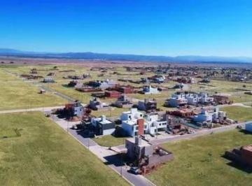 Foto · Pampas de Manantiales 350 m² Lote Apto Duplex