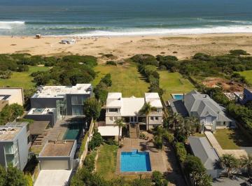 BPV-BPV-10117_2 · Casa en Alquiler Sobre La Playa en Manantiales Bikini Beach