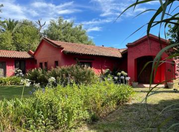 DVL-DVL-366_2 · Venta - Casa - 9 Ambientes - Country - Lujan