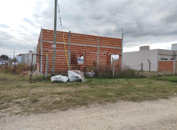 Terreno · 65m²