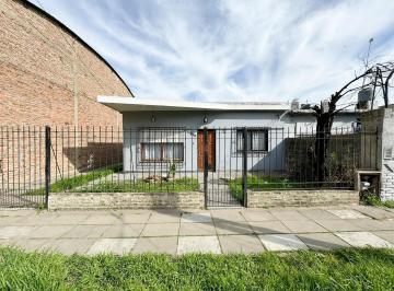 Casa · 140m² · 3 Ambientes · 3 Cocheras · Casa 3 Ambientes - S. A. de Padua Sur